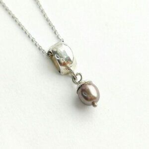 Sterling silver lavender grey freshwater pearl pendant necklace